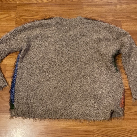 Women’s Sweater size large (CE) - Picture 5 of 5